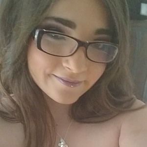 Meet your Posher, Kiana